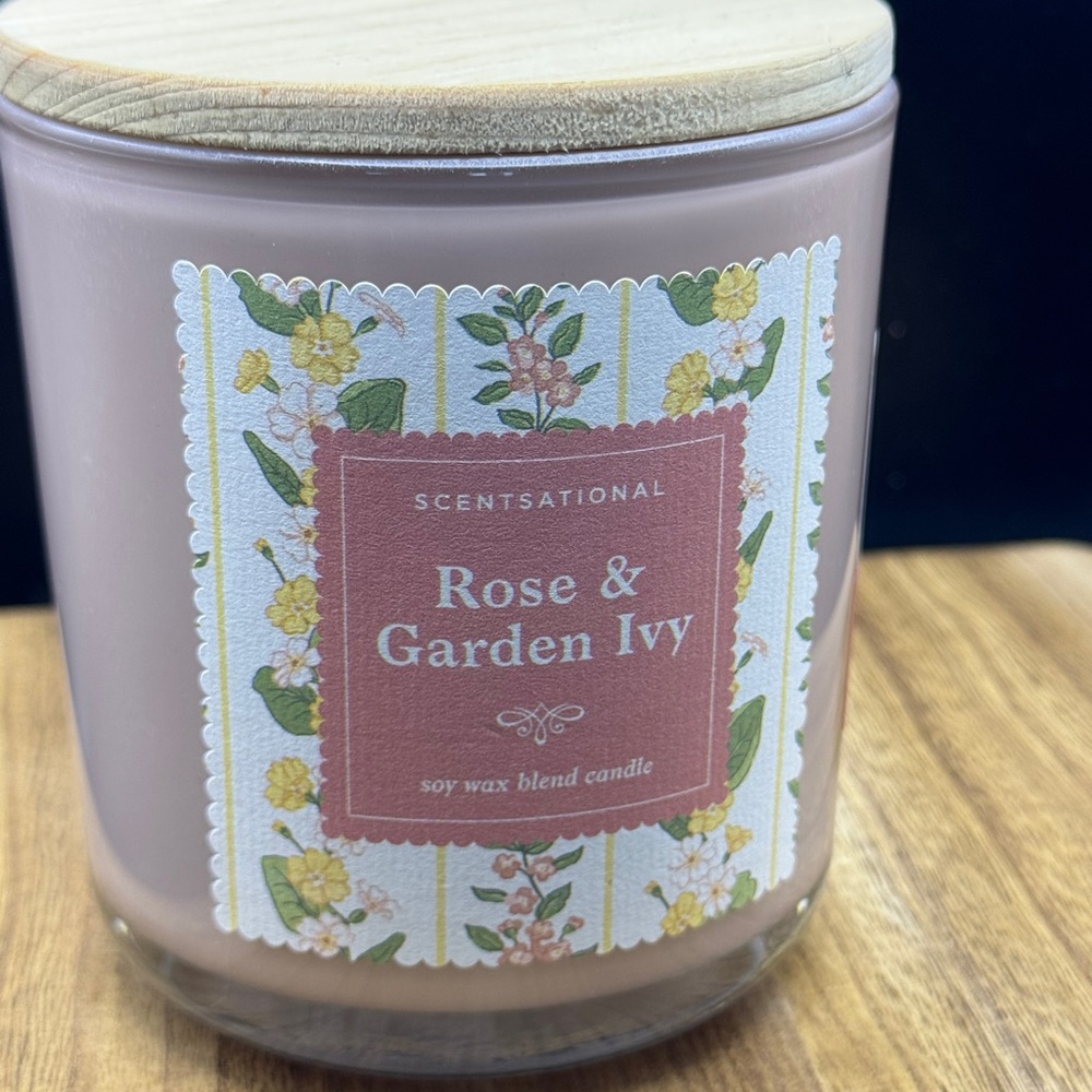 Rose & Garden Ivy Soy Wax Candle